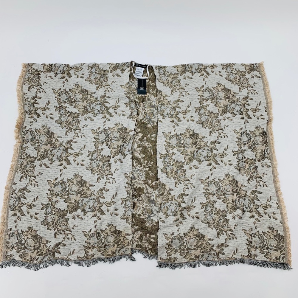 4/$25 Gold Boho Reversible Tapestry Shawl Wrap NEW - Picture 2 of 4